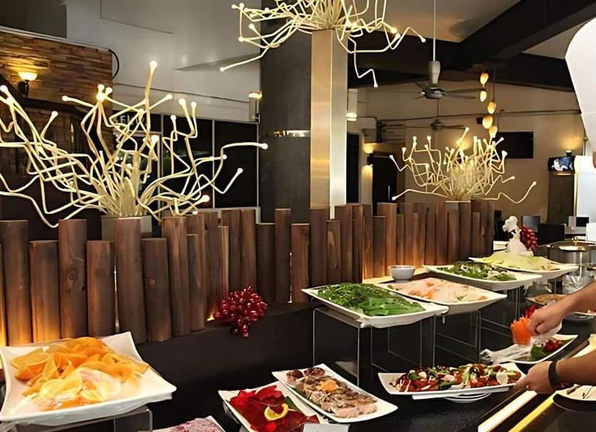 Buffet Photo