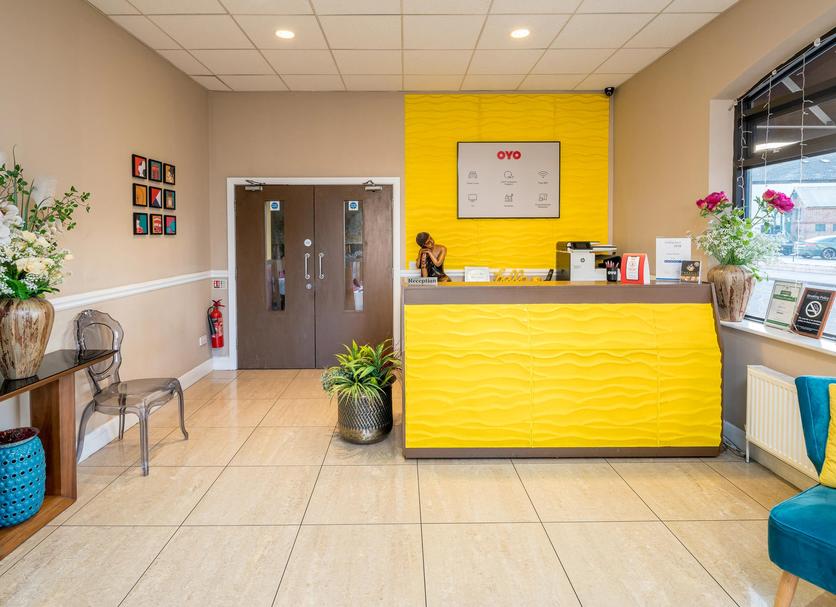 Front desk Photo