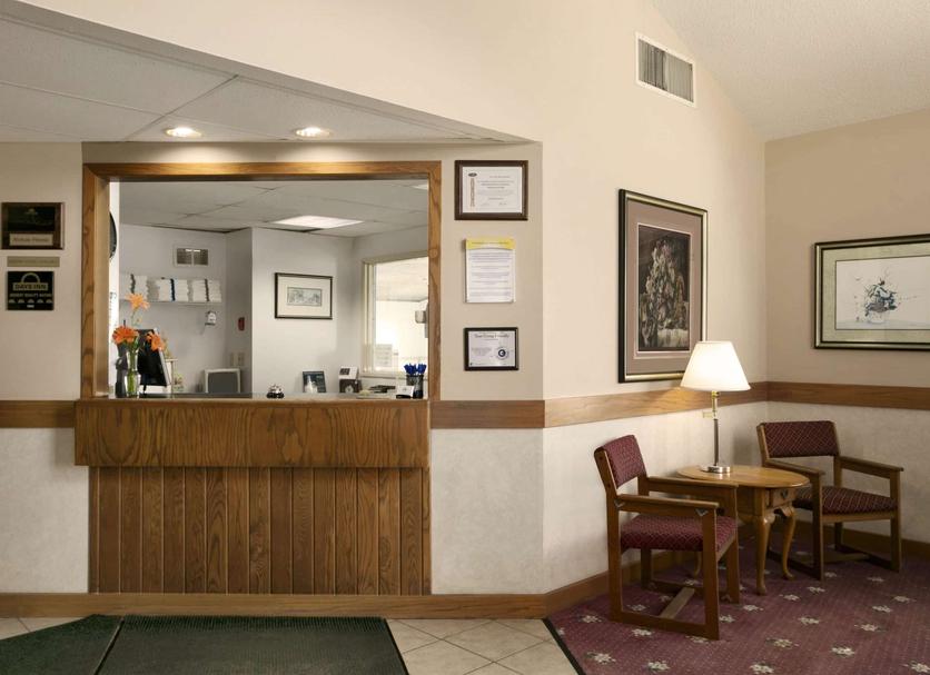 Front desk Photo