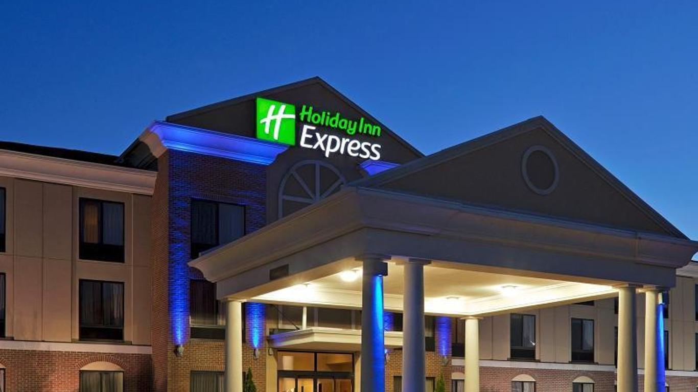 Holiday Inn Express & Suites Martinsville-Bloomington Area