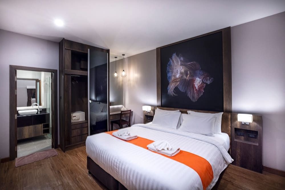 Bedroom