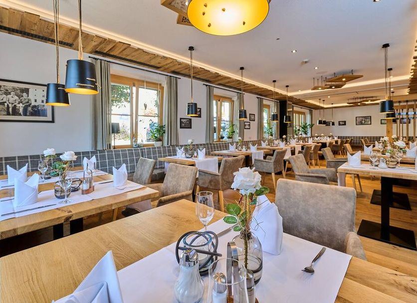Restaurant Photo
