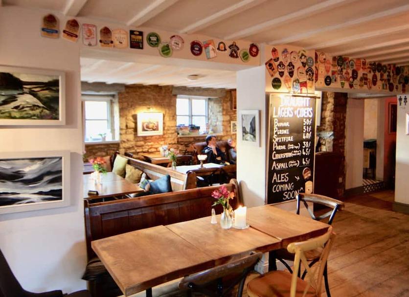 Dining room Photo