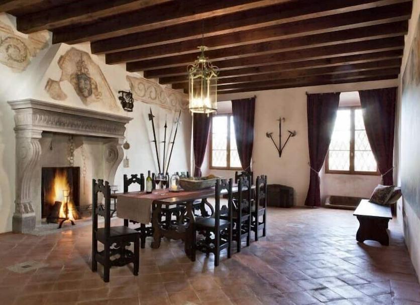 Dining room Photo
