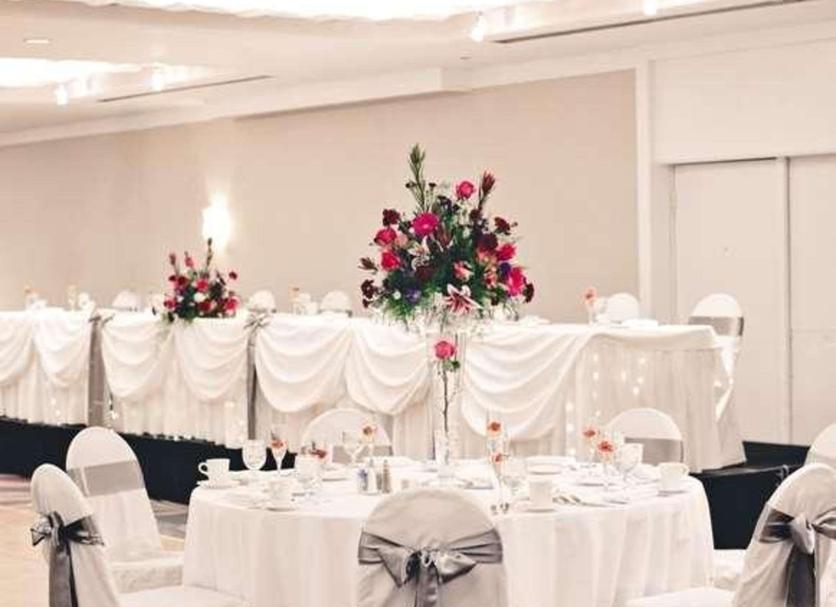 Banquet hall Photo