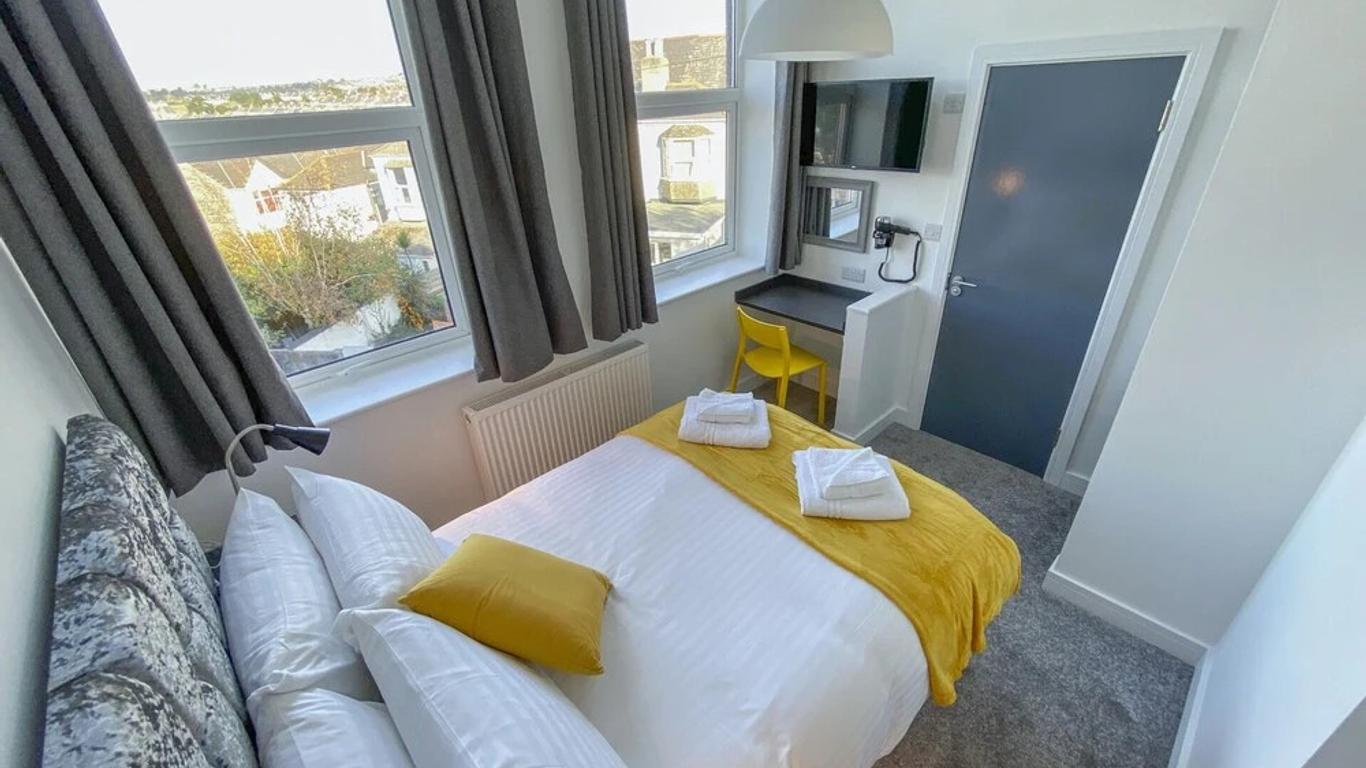 2 Bed- Victoria by Pureserviced