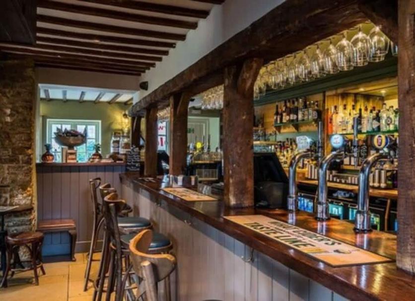 Bar Photo