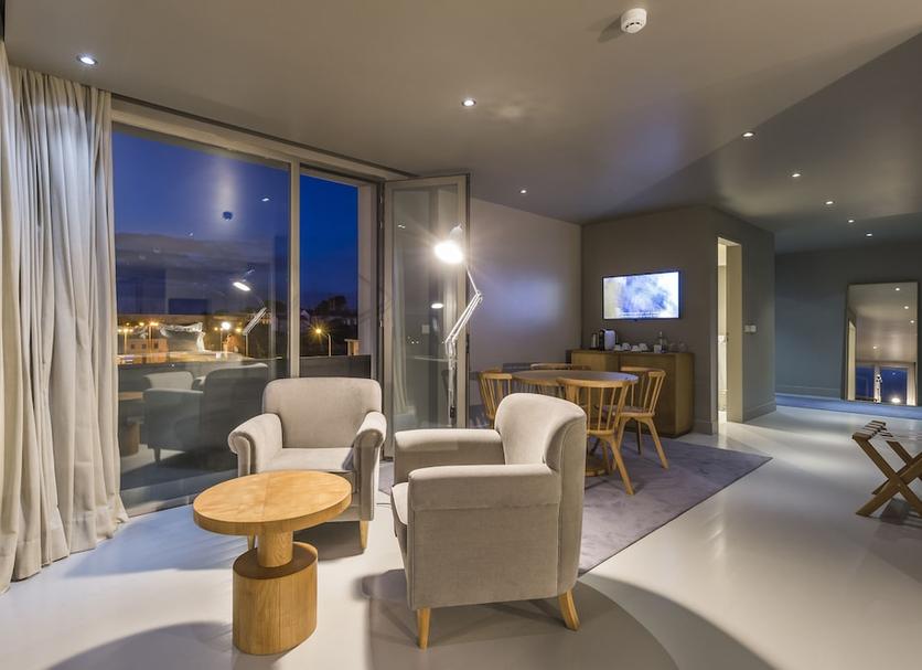 Living room Photo