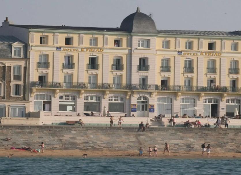 Building Photo