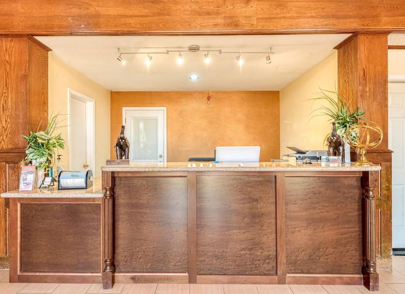 Front desk Photo
