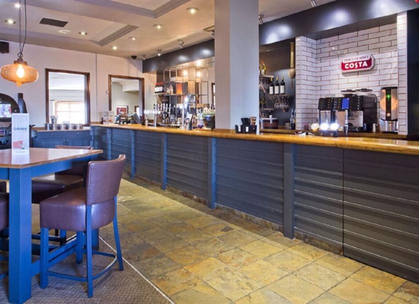 Bar Photo