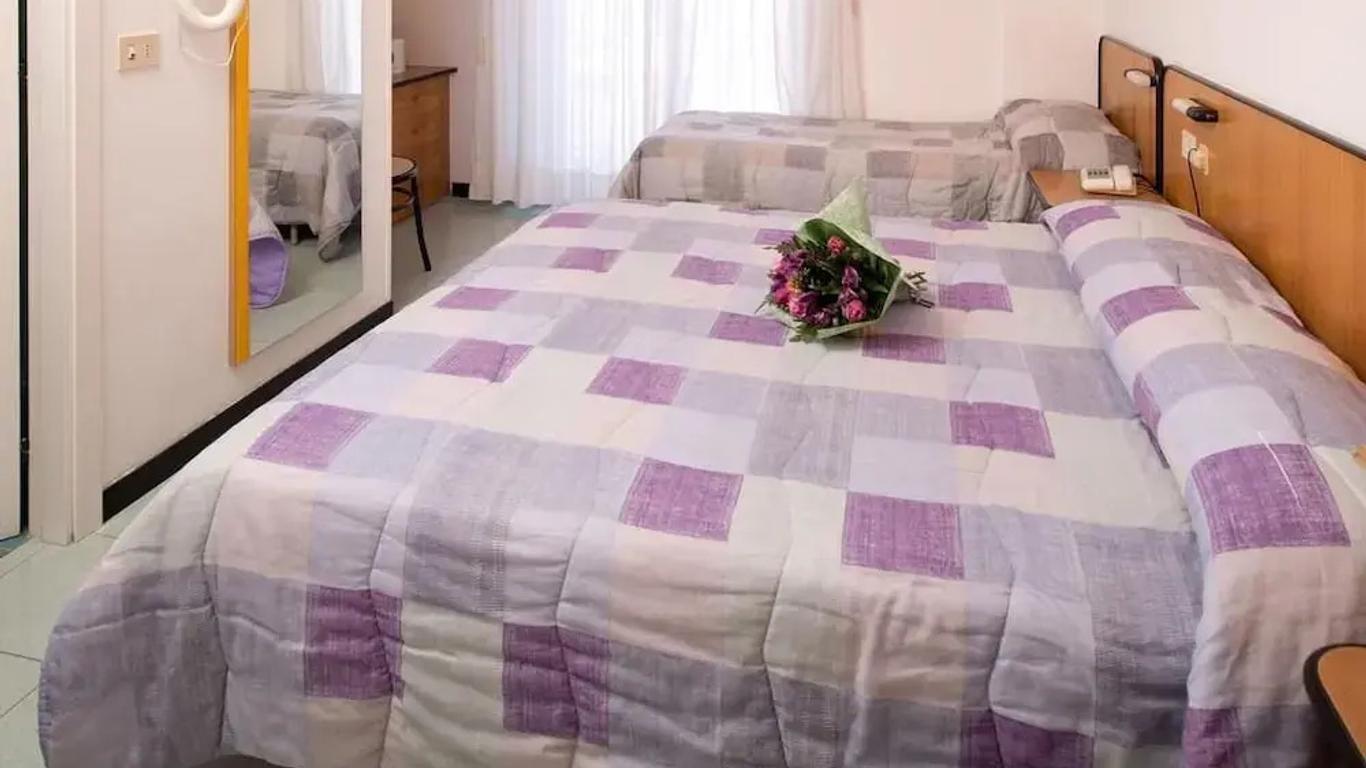 Hotel Crocenzi