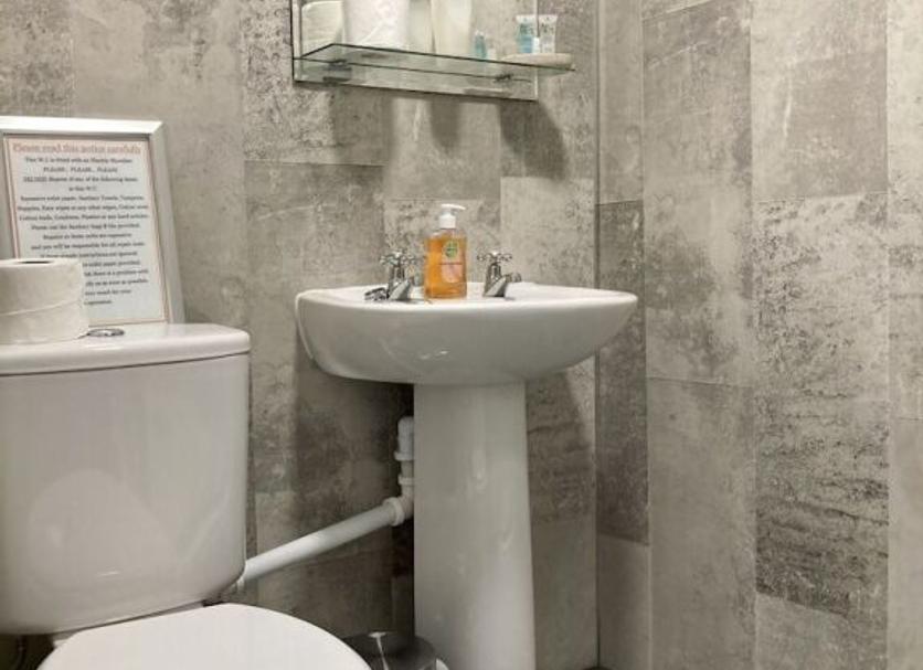 Bathroom Photo