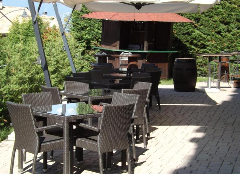Patio Photo