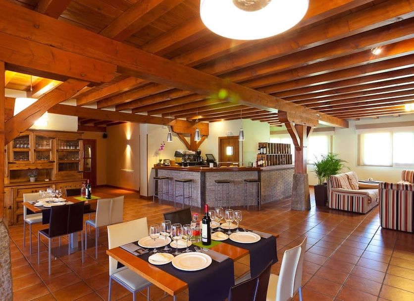 Dining room Photo