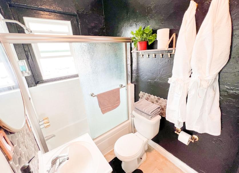 Bathroom Photo