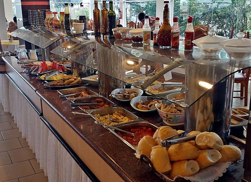 Buffet Photo