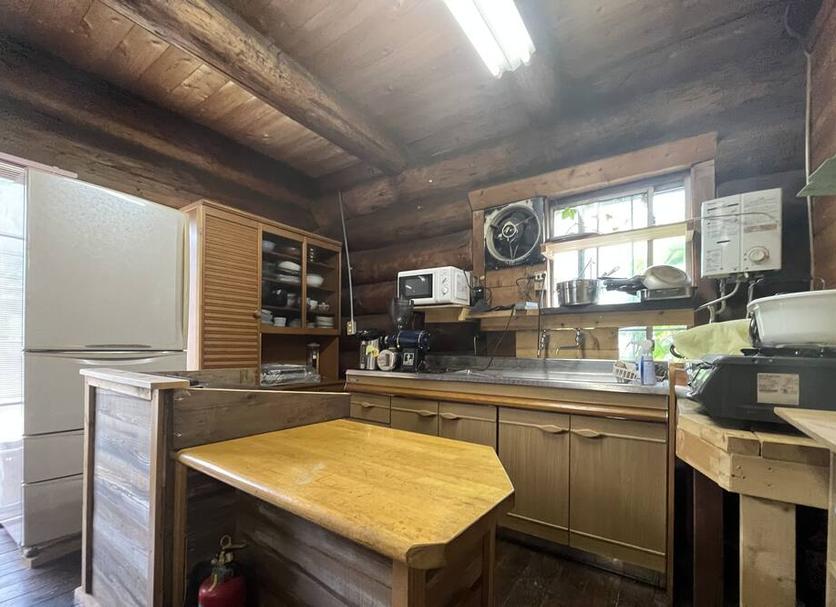 Kitchen Photo