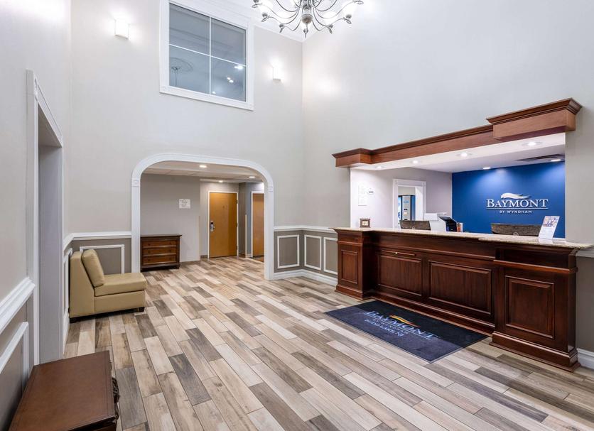 Front desk Photo