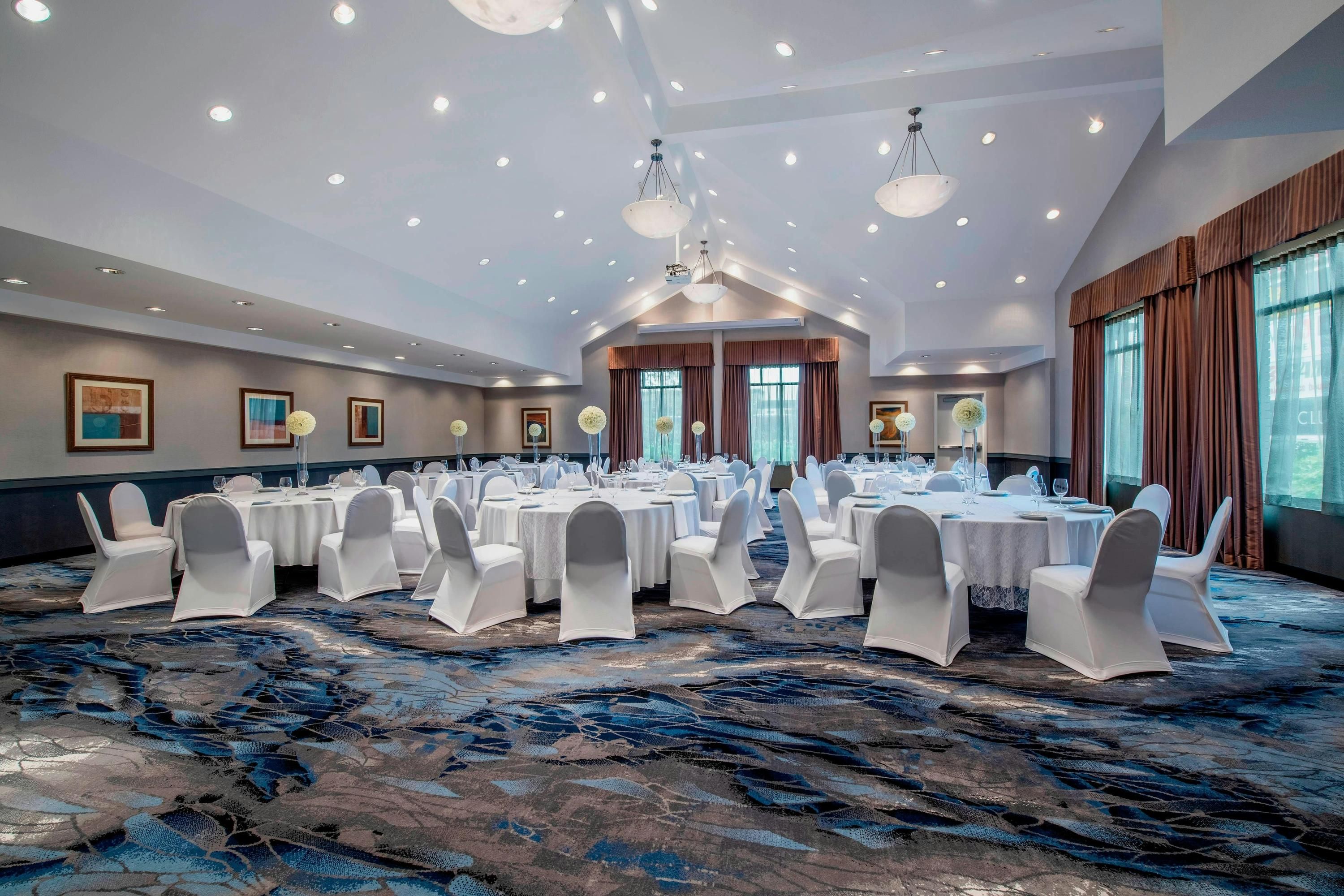 Banquet hall