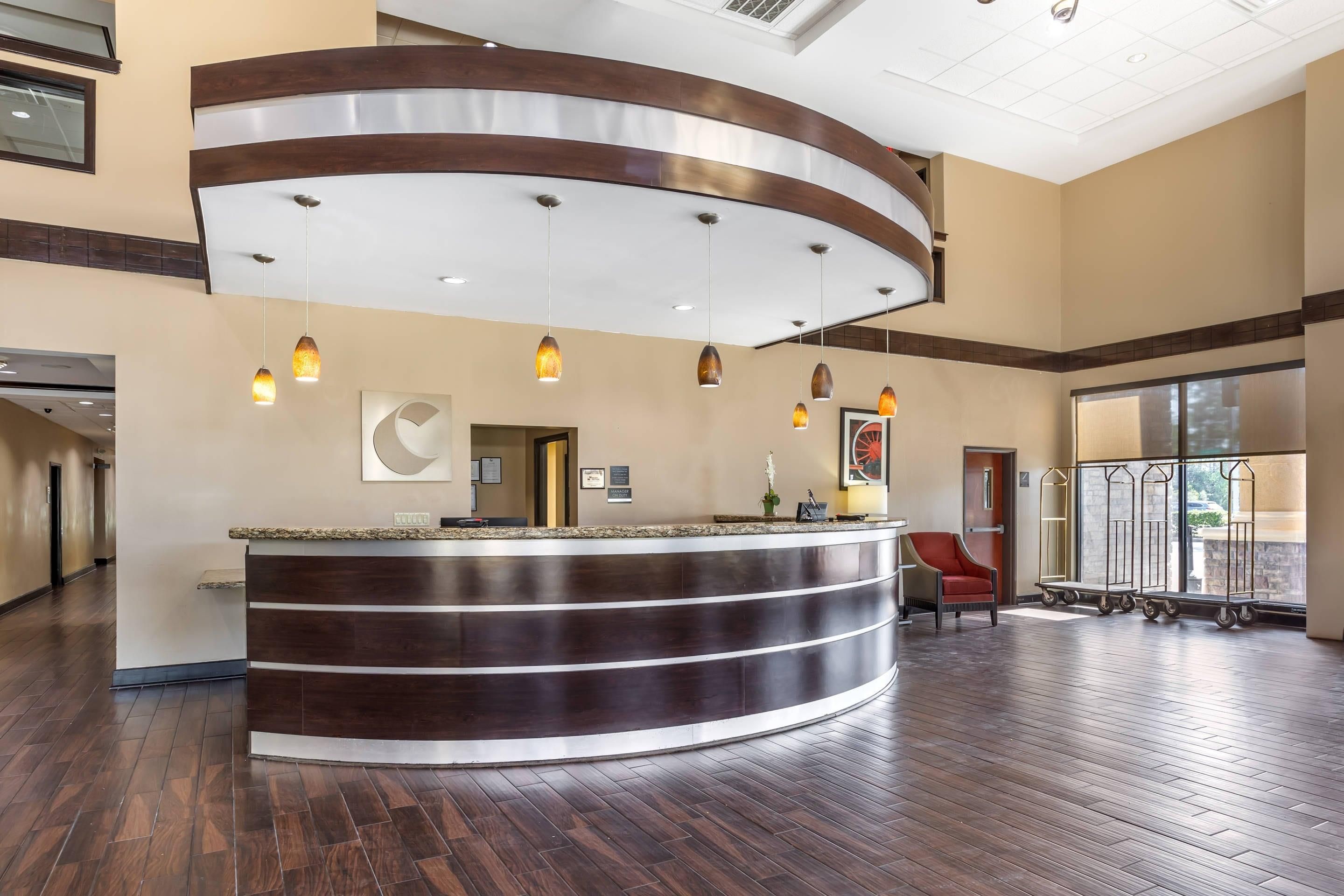 Front desk Photo