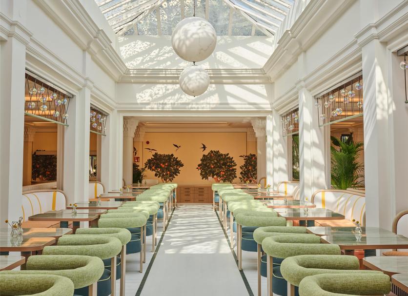 Restaurant Photo