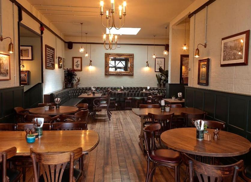 Restaurant Photo