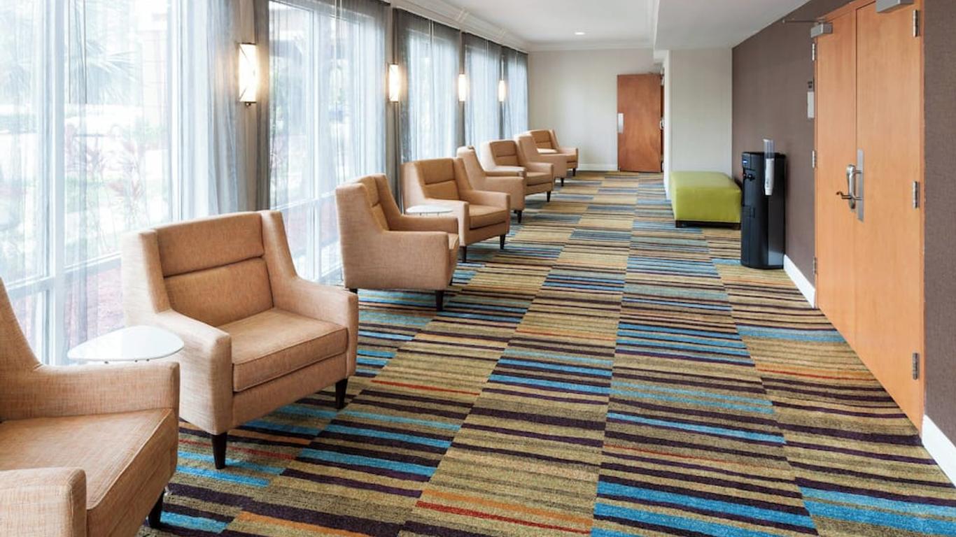 Fairfield Inn & Suites Jacksonville Butler Boulevard