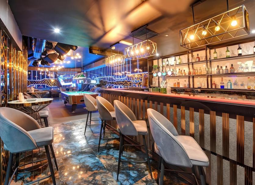 Bar Photo