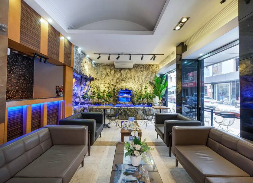 Lounge Photo