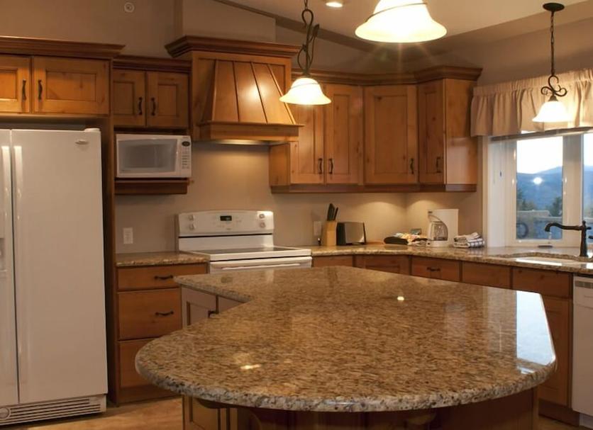 Kitchen Photo