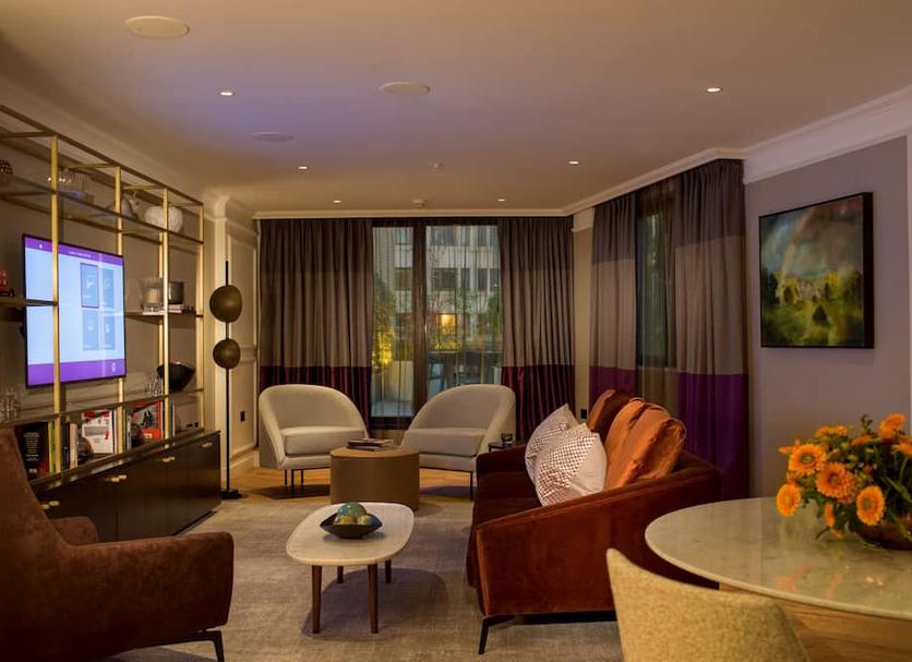 Lounge Photo