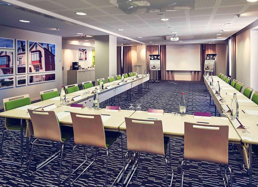 Conference room Photo