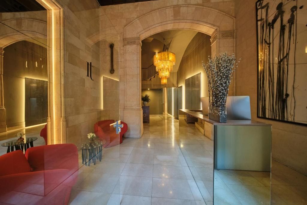 Lobby Photo