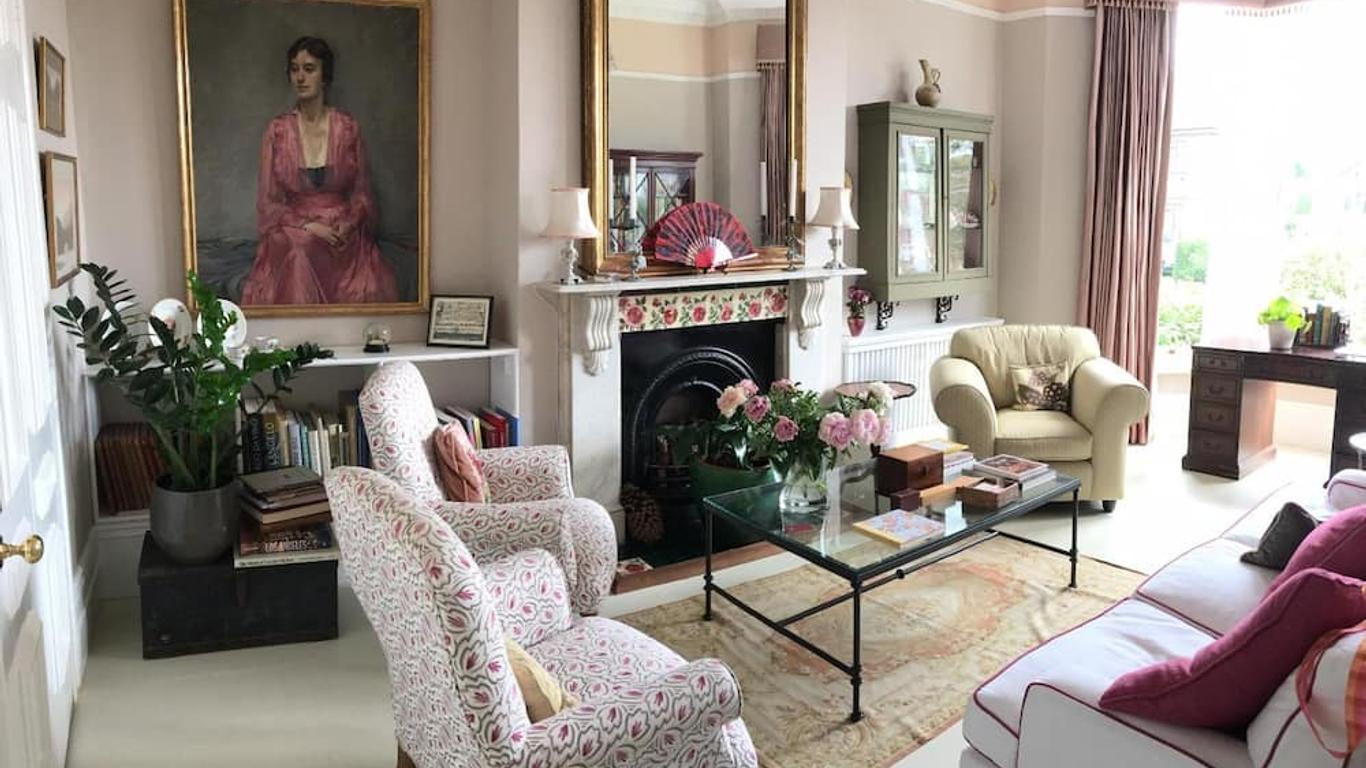Annes House