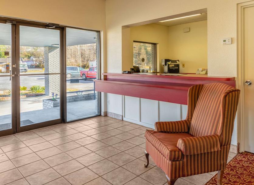 Front desk Photo