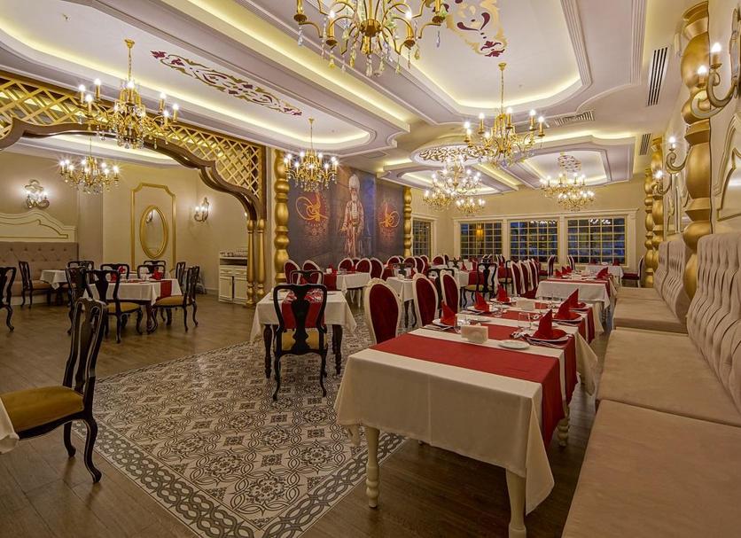 Restaurant Photo