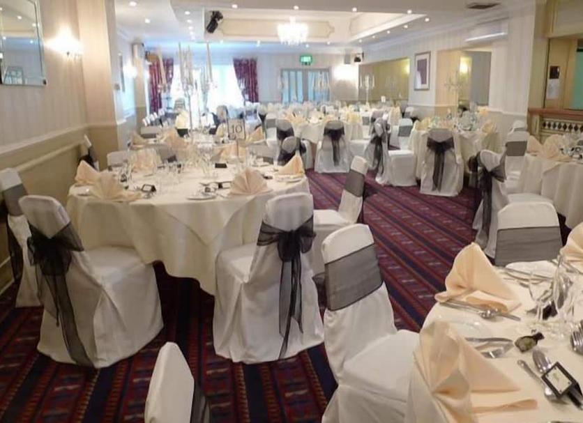 Banquet hall Photo
