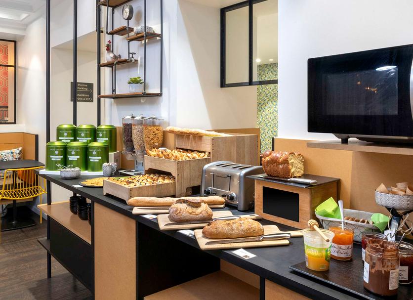 Buffet Photo
