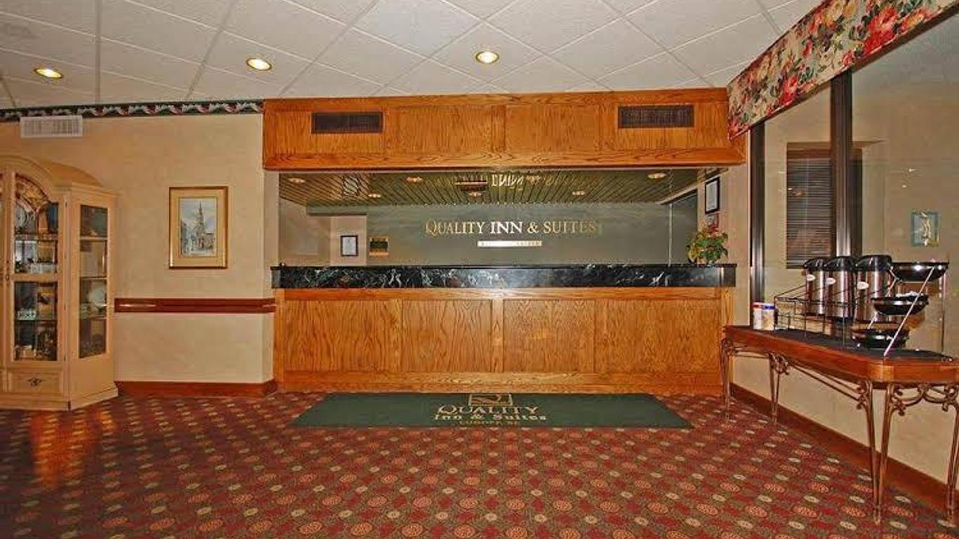 Camden West Inn