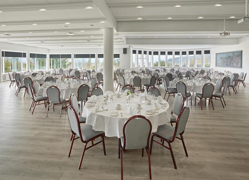 Banquet hall Photo