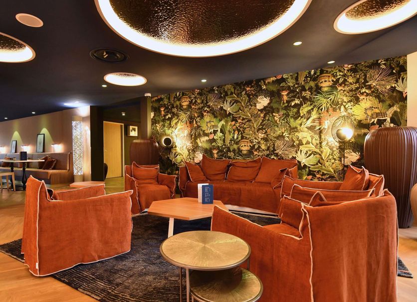 Lounge Photo