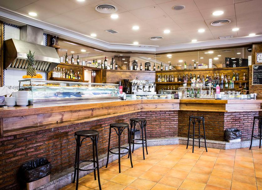 Bar Photo