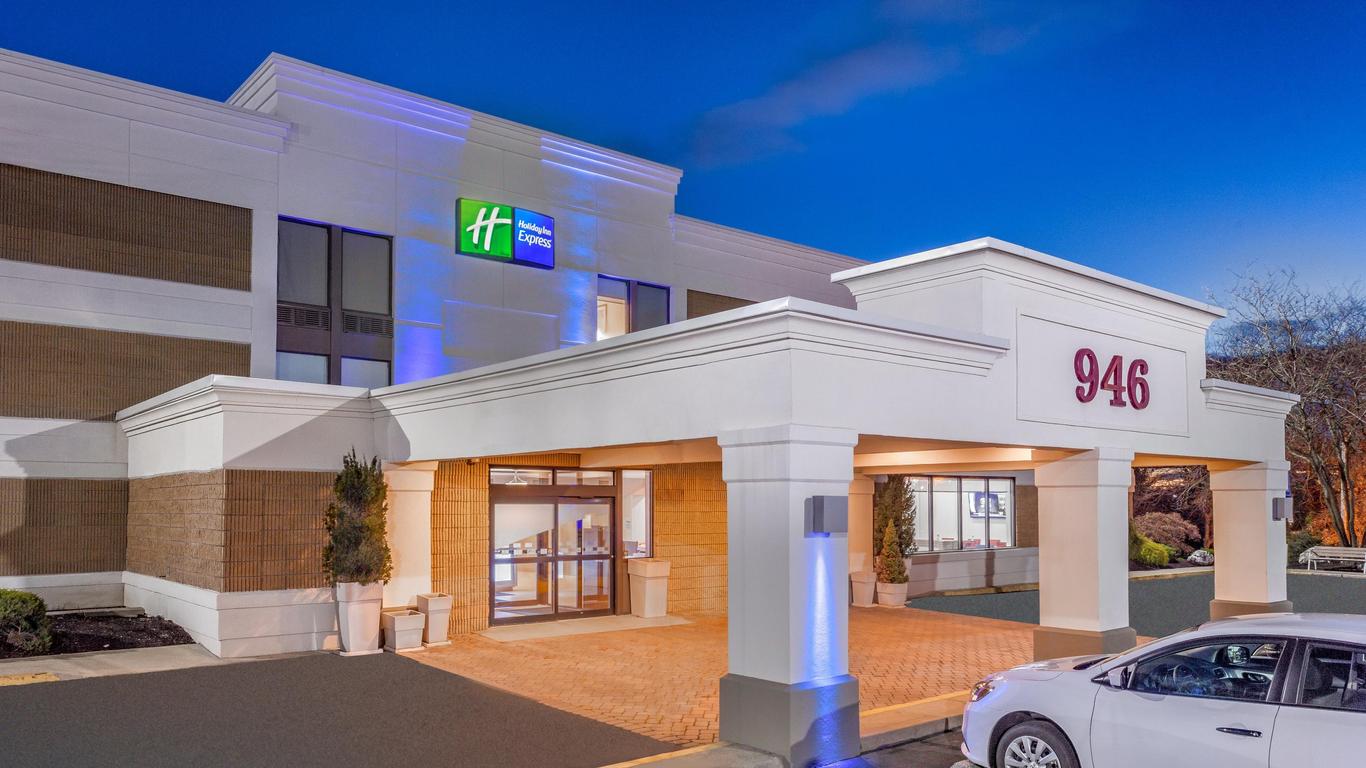 Holiday Inn Express Ramsey-Mahwah