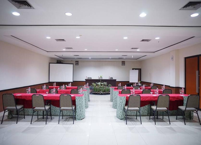 Conference room Photo