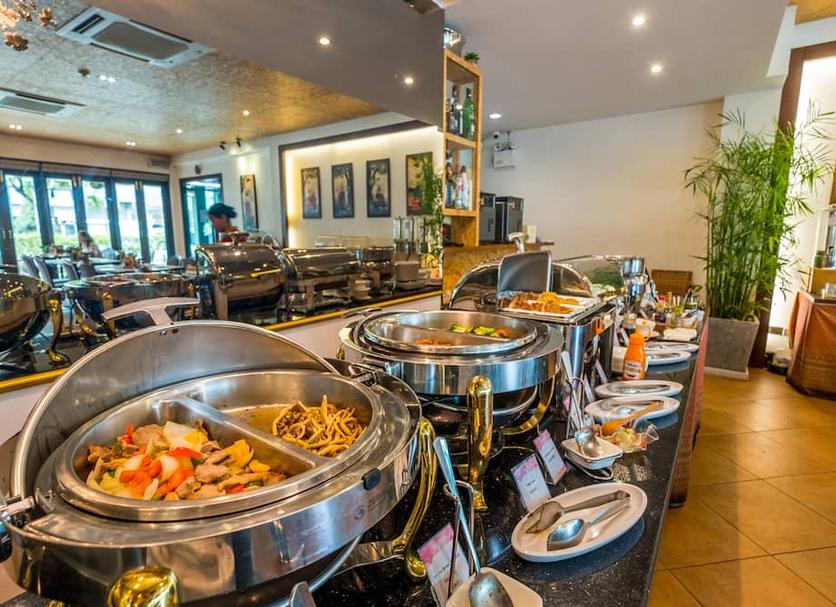 Buffet Photo
