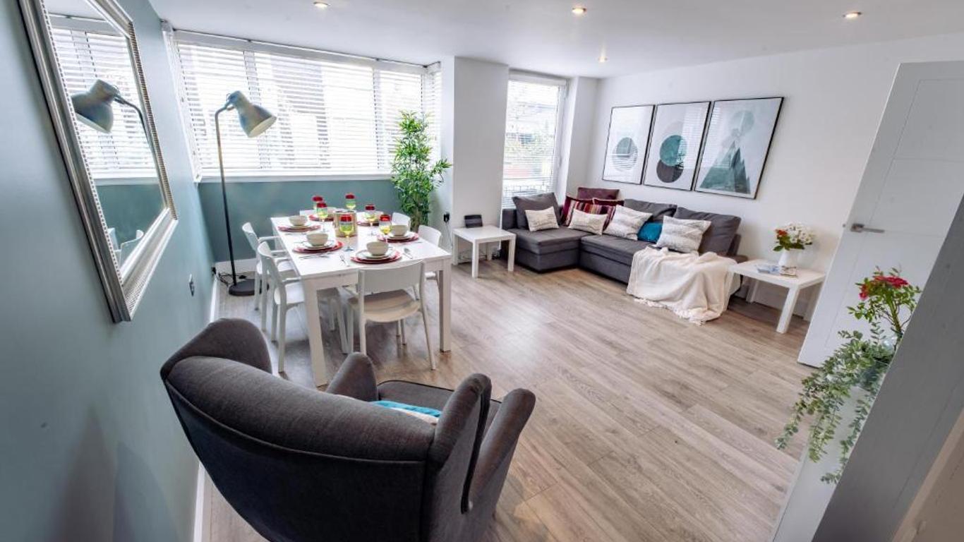 Brighton Holiday Village Parking Availab