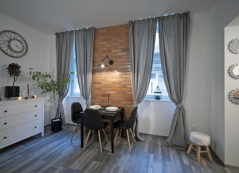 Dining room Photo