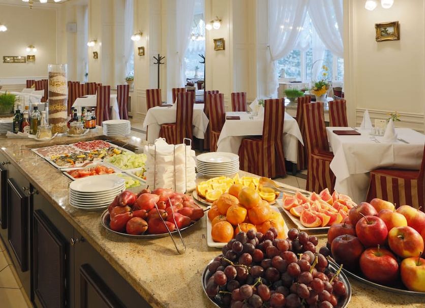Buffet Photo