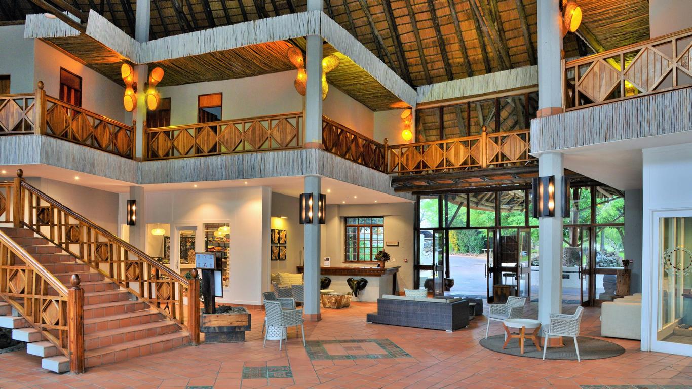 Cresta Mowana Safari Resort & Spa